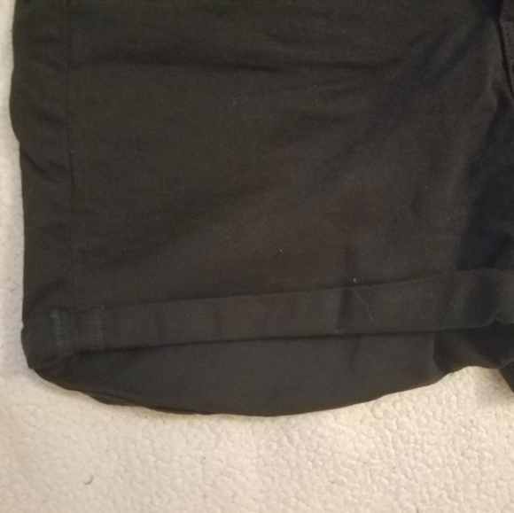 Levi's black denim shorts - Picture 5 of 7